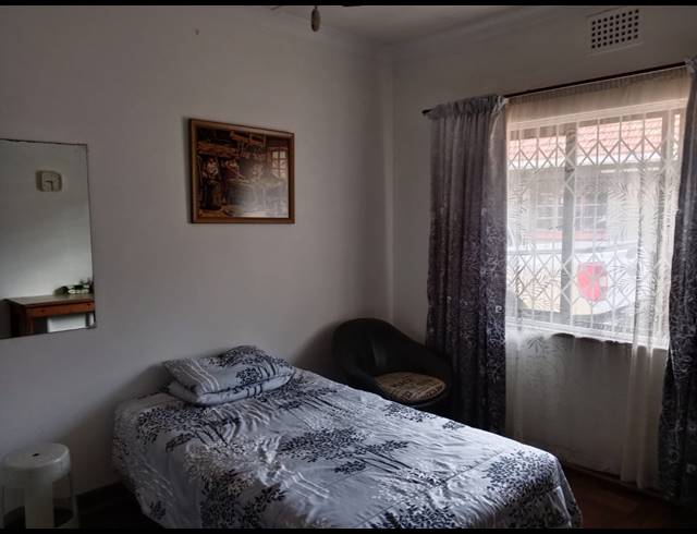 3 BEDROOM HOUSE FOR SALE IN BLUFF